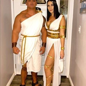 GODDESS HALLOWEEN COSTUME
